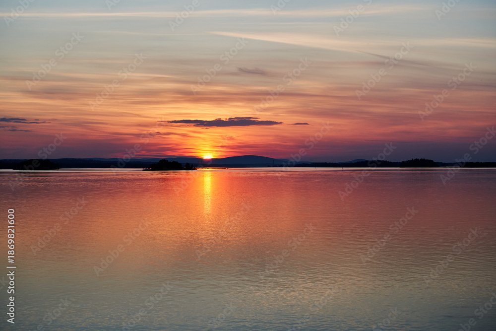 Obraz premium sunset over the river