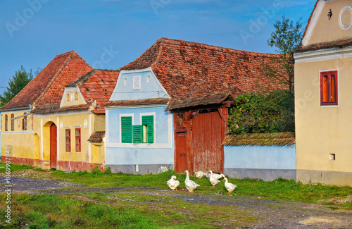 ein typisches altes sächsisches Dorf in Siebenbürgen, Rumänien -  a typical old Saxonian village in Transylvania