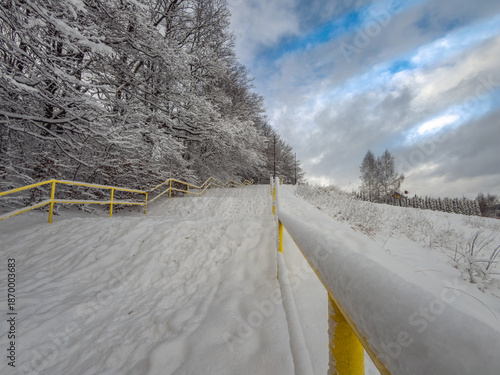 Konstfotografi A walk along the trail along the lake in Kartuzy, to the Assessor's Bench, and t