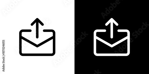 送信・アップロードのメールアイコン