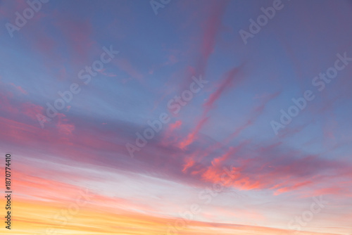 Εκτύπωση καμβά Sunset sky with amazng pink clouds no people