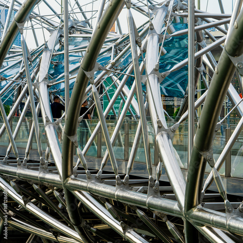 Singapur Helix-Brücke, offiziell The Helix,
