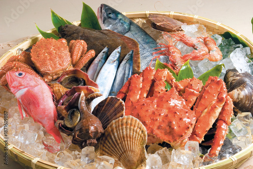 海の幸 魚介の盛り合わせ