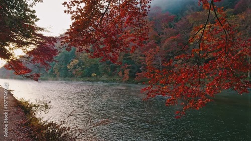 京都の秋 嵐山の紅葉景色