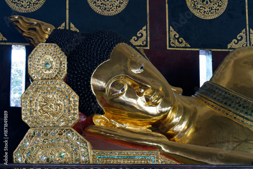 buddha statue in chiang mai located in Wat Chedi Luang