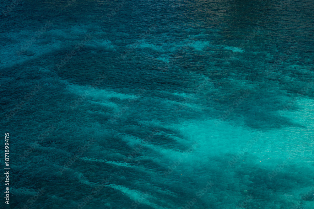 Fototapeta premium blue water surface