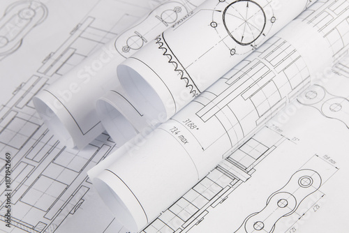 Engineering drawings of driving roller chain