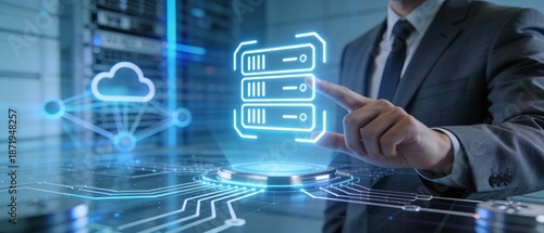 ビジネス現場で触れられる仮想サーバーの象徴