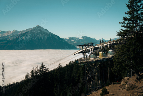 Über dem Nebel mit der Gondel