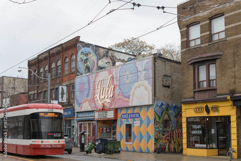 Obraz premium wide view of Lula Lounge (live‑music and dance venue) located at 1585 Dundas St W, Toronto 