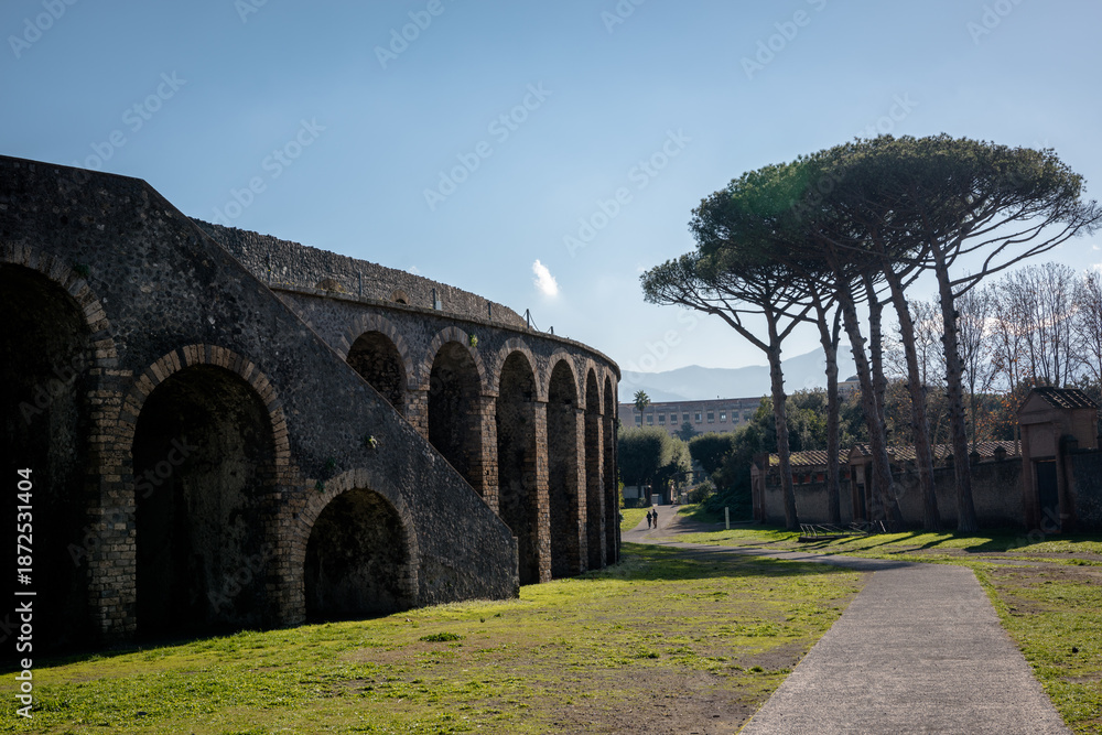 Fototapeta premium Ruins from the ancient city of Pompeii, Italy