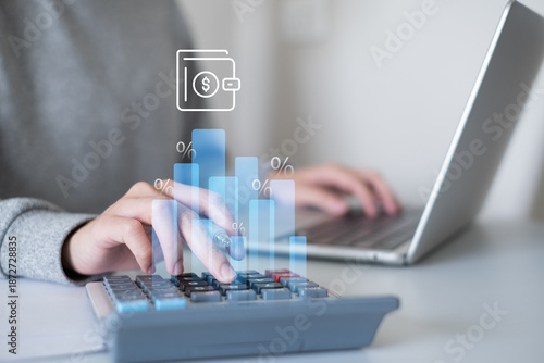 Obraz na plátne Person focusing on increase salary money income saving growth investment interes