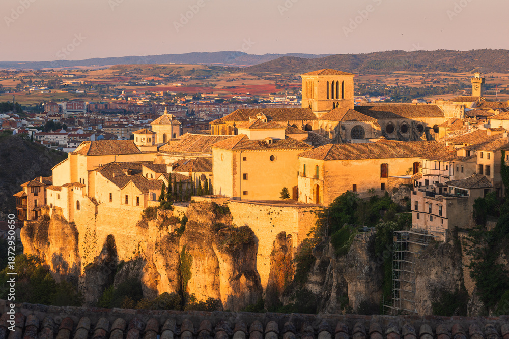 Fototapeta premium In the historic center of Cuenca