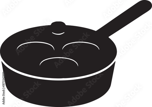 Black saucepan with lid and handle