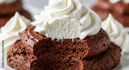 Homemade Dark Chocolate Mousse with Whipped Cream (4)