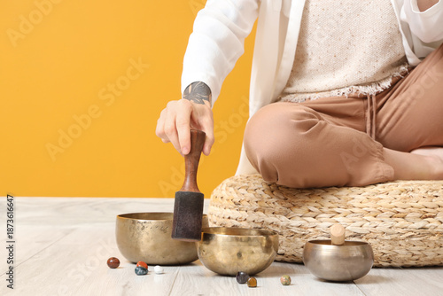 Young woman with Tibetan si...