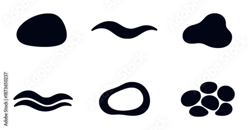 Abstract geometric shapes in dark minimalist design