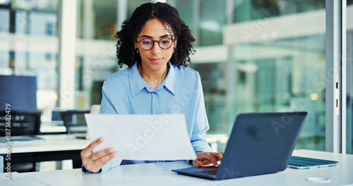 Tableau sur toile Documents, laptop and businesswoman in office with research for finance report with budget plan