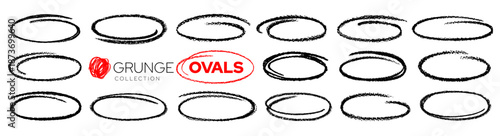 Chalk oval highlight. Circle highlight png. Line oval hand drawn by pencil, crayon marker, chalk, brush. Rough round underline circle. Outline doodle sketch for text highlight. Vector text ellipse box