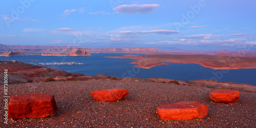 Canvas Print Twilight over Lake Powell in Glen Canyon National Recreation Area