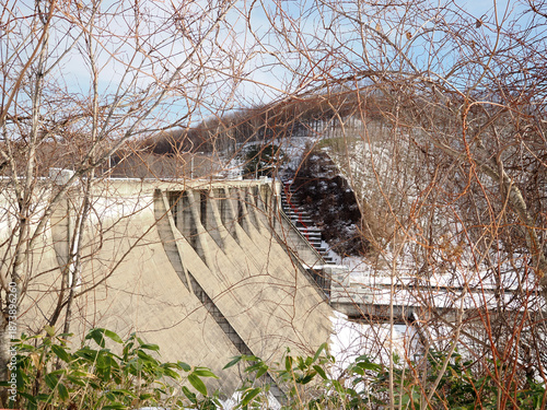 Wallpaper Mural 佐幌ダムの在る風景 Torontodigital.ca