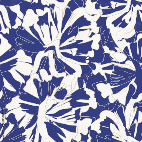 Outlined Floral Seamless Pattern Design