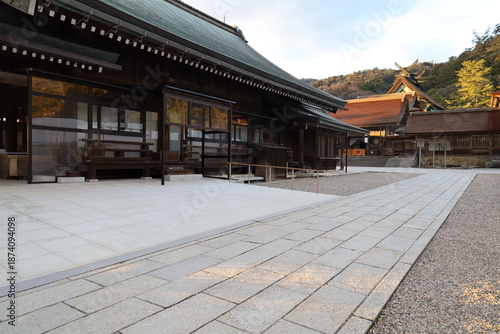 A Japanese shrine : a scene of the precincts of Izumo-taisha Shrine in Izumo City in Shimane Prefecture 