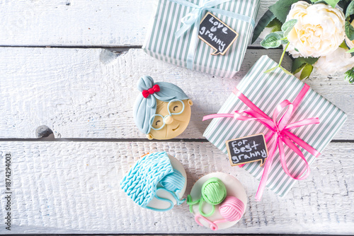 Wallpaper Mural Grandparents Day holiday concept Torontodigital.ca