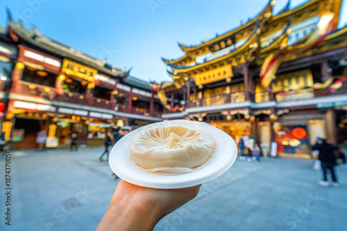 Photography Big xiao long bao soup dumpling with crab roe in Yuyuan old street, Shanghai