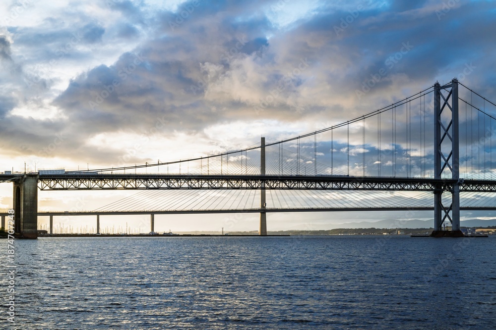 Obraz premium Forth Bridge, Queensferry Crossing, Forth Estuary, Scotland, UK
