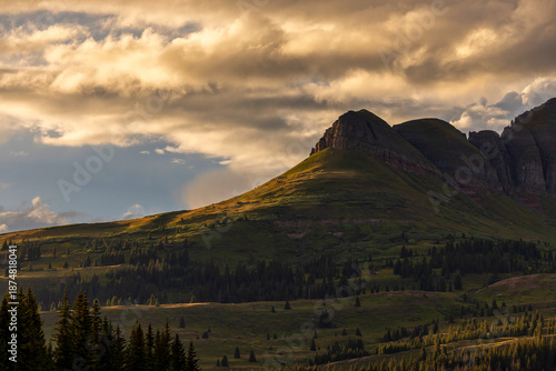 Canvastavla sunset in the mountains alpenglow
