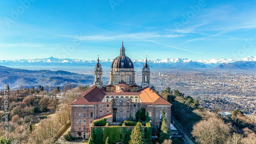 Bilde på lerret Basilica di Superga in Piemonte, Italy - offering one of the best views to the s