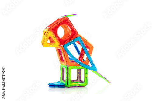 Creative Kids Magnetic Tiles Colorful Standing Parrot Figure