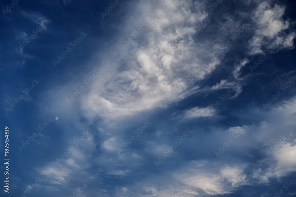 Obraz premium Blue sky with clouds. Nature background.