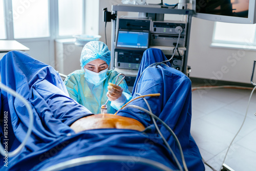 Gynecological aesthetic treatment using injectable hyaluronic acid for vaginal narrowing