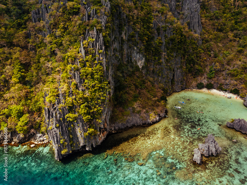 Wallpaper Mural Crystal-clear turquoise water surrounded by dramatic limestone cliffs in the Big and Small Lagoons of Palawan Torontodigital.ca
