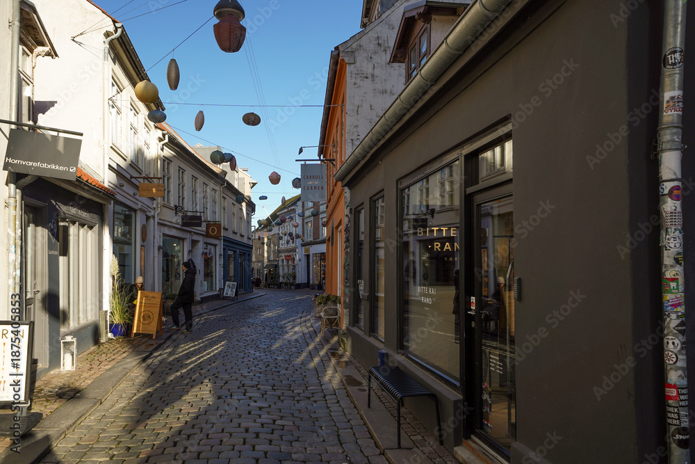Fototapeta premium aarhus downtown canal pier city danmark theatre waterfront cityscape jacht harbor sailing ship blue sky