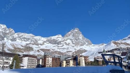 Cervinia in inverno con la neve, Valle D'Aosta