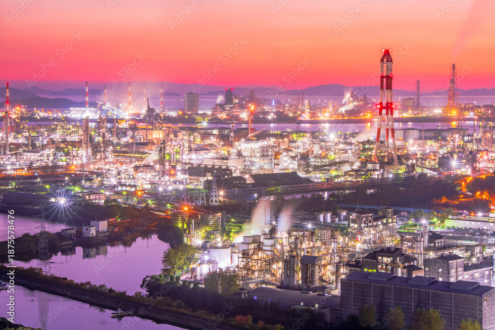 Naklejka premium 岡山県 倉敷市 水島工場夜景