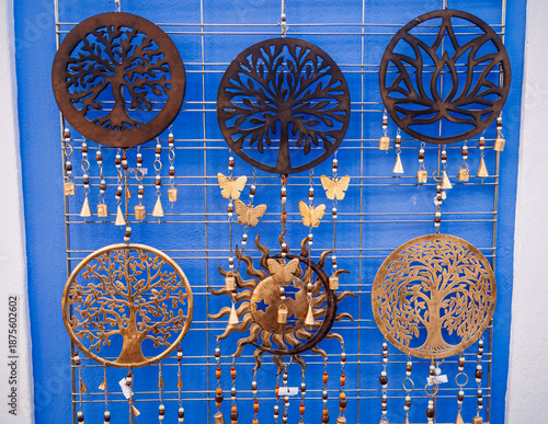 Sun, Moon, and Butterflies: Córdoba’s Mythic Souvenir Geometry
