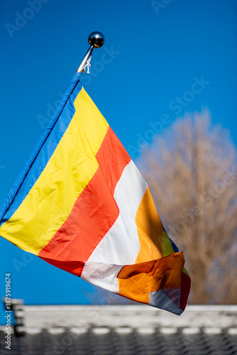 鎌倉26110　宝戒寺3　仏旗