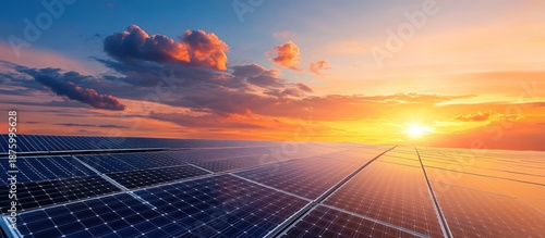 Wallpaper Mural Solar panels at sunset (3) Torontodigital.ca