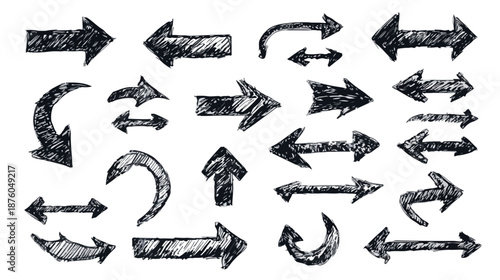 様々な方向を示す手描きの矢印のベクターイラストセット。白背景に黒の線画。