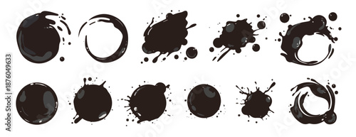 墨汁の飛沫と円形のブラシストロークのベクターイラストセット、デザイン素材として活用可能