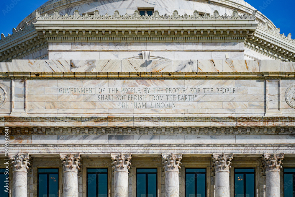 Obraz premium The grand neoclassical marble facade of the Capitol of Puerto Rico in San Juan