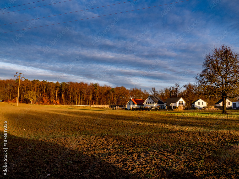 Fototapeta premium Neubaugebiet am Ortsrand