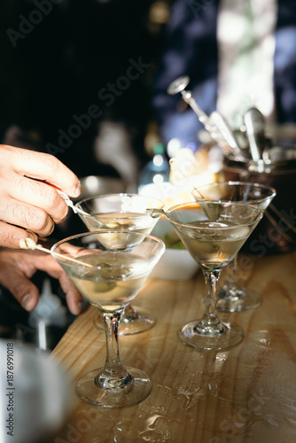dirty martini cocktails 