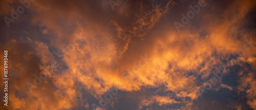 cielo, atardecer, nube, anaranjada, sol, naturaleza, abstracta, amanecer, rojo, anochecer, tempestad, clima, fuego, dramático, hermoso, luz solar, color, celaje, alumbrado, azul, amarilla, fondo