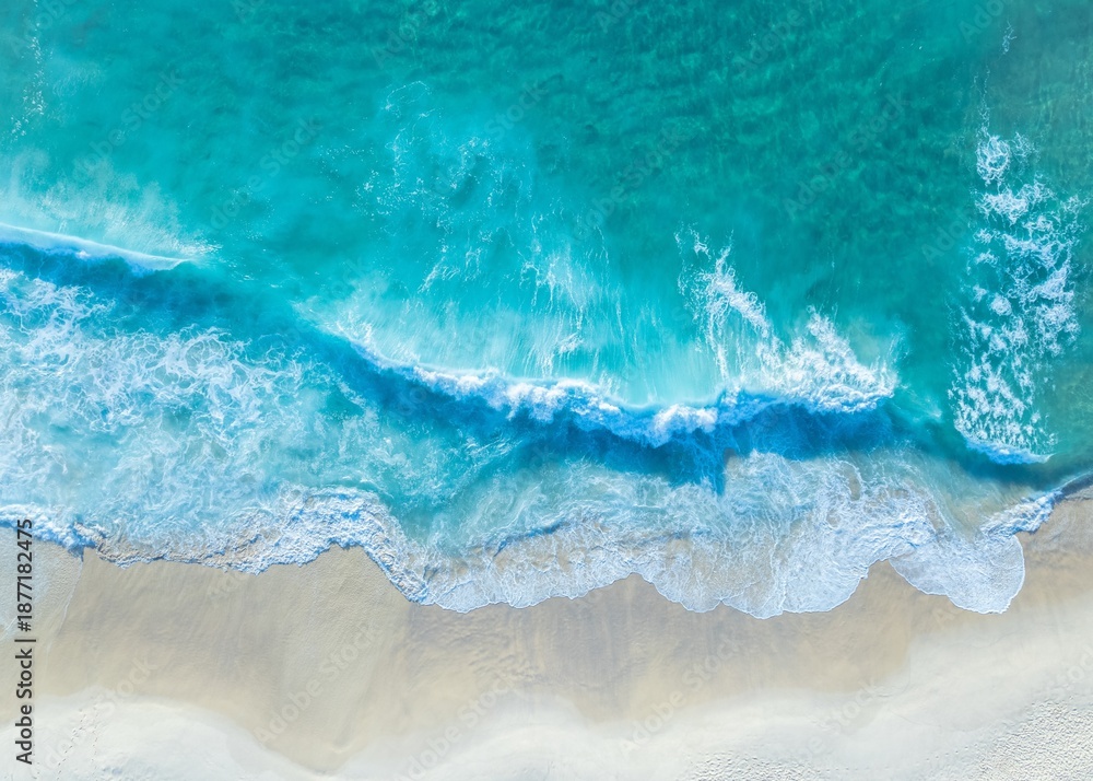 Fotografie Bondi Beach waves ocean view