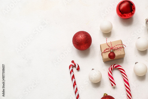 Different Christmas decorat...